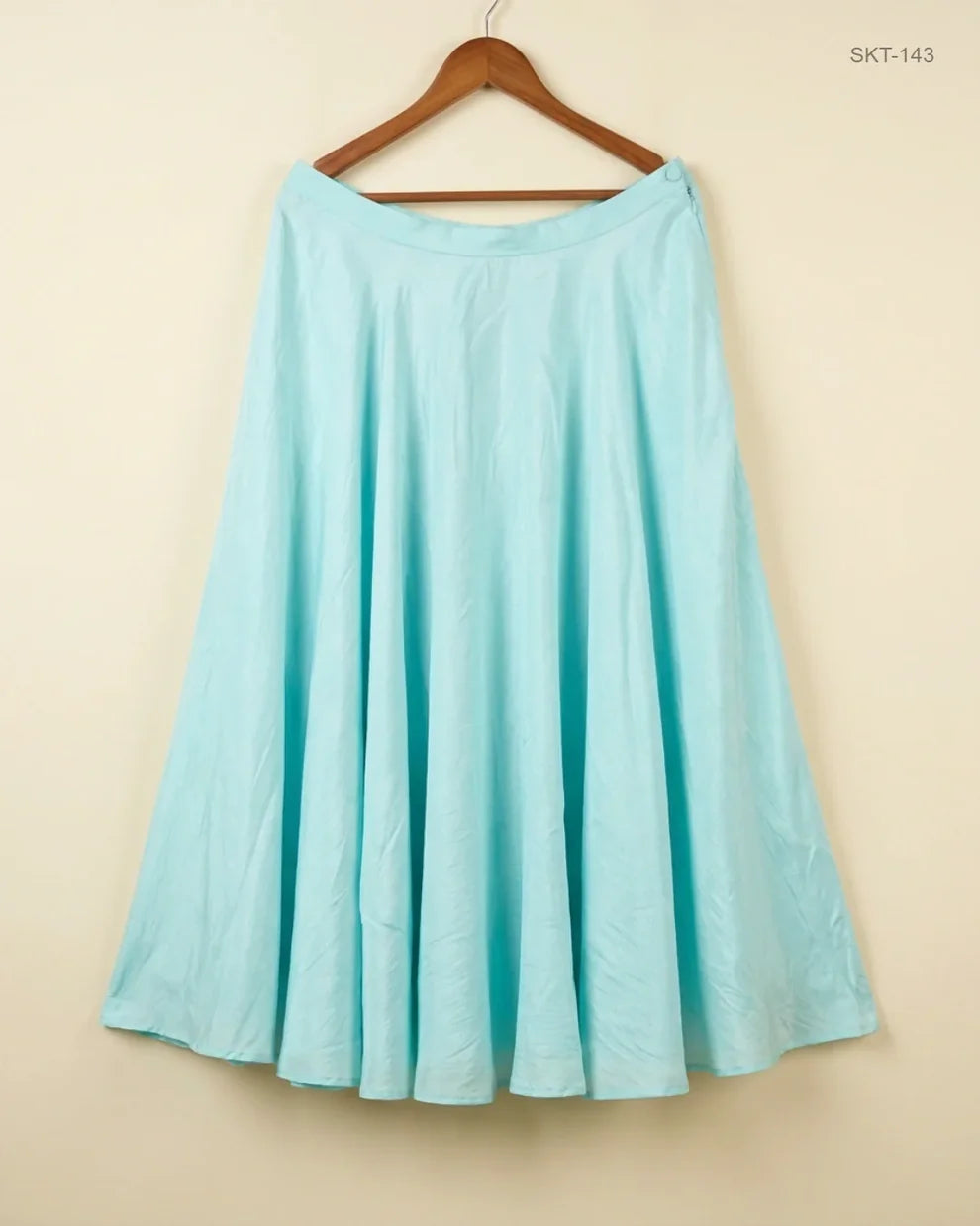 Brand: NOAHS FLOOD | Condition: Premium  NOAHS FLOOD (SKT-143) Cyan Women'S Skirts