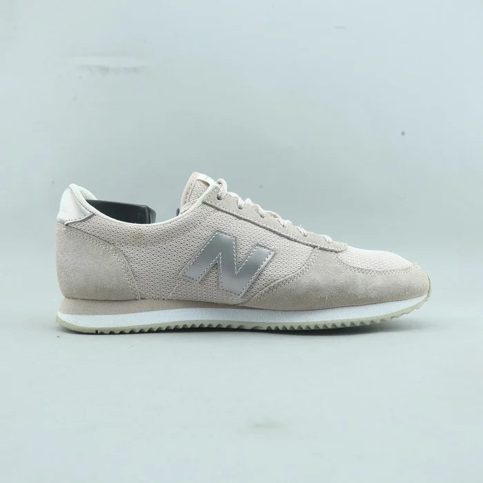 NEW BALANCE 220